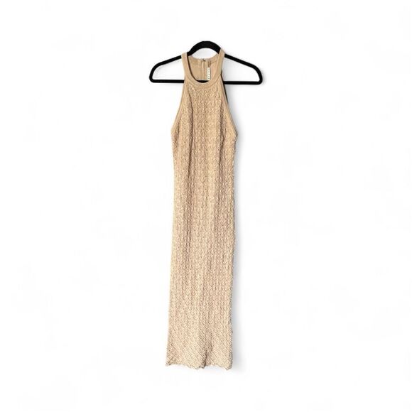 Alice + Olivia Lulu Halter Fitted Wool-Blend Midi Dress - Picture 3 of 6